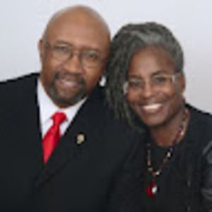 Meet your Posher, Daphene